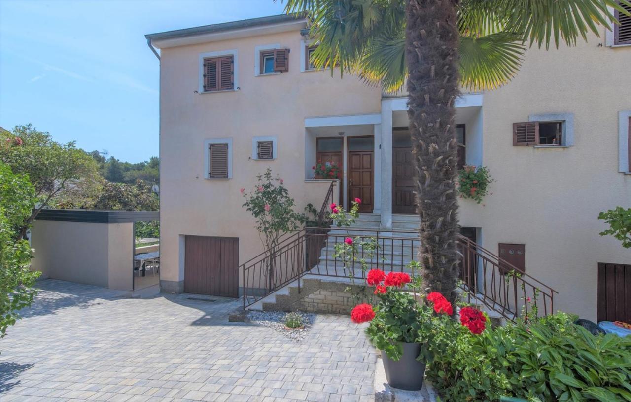 Apartamento Poli Nona - Renovated In 2023 Poreč Exterior foto